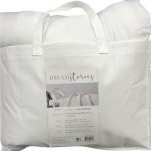 Dream Stories White Queen Comforter Set New 4 Pieces 90”x90”